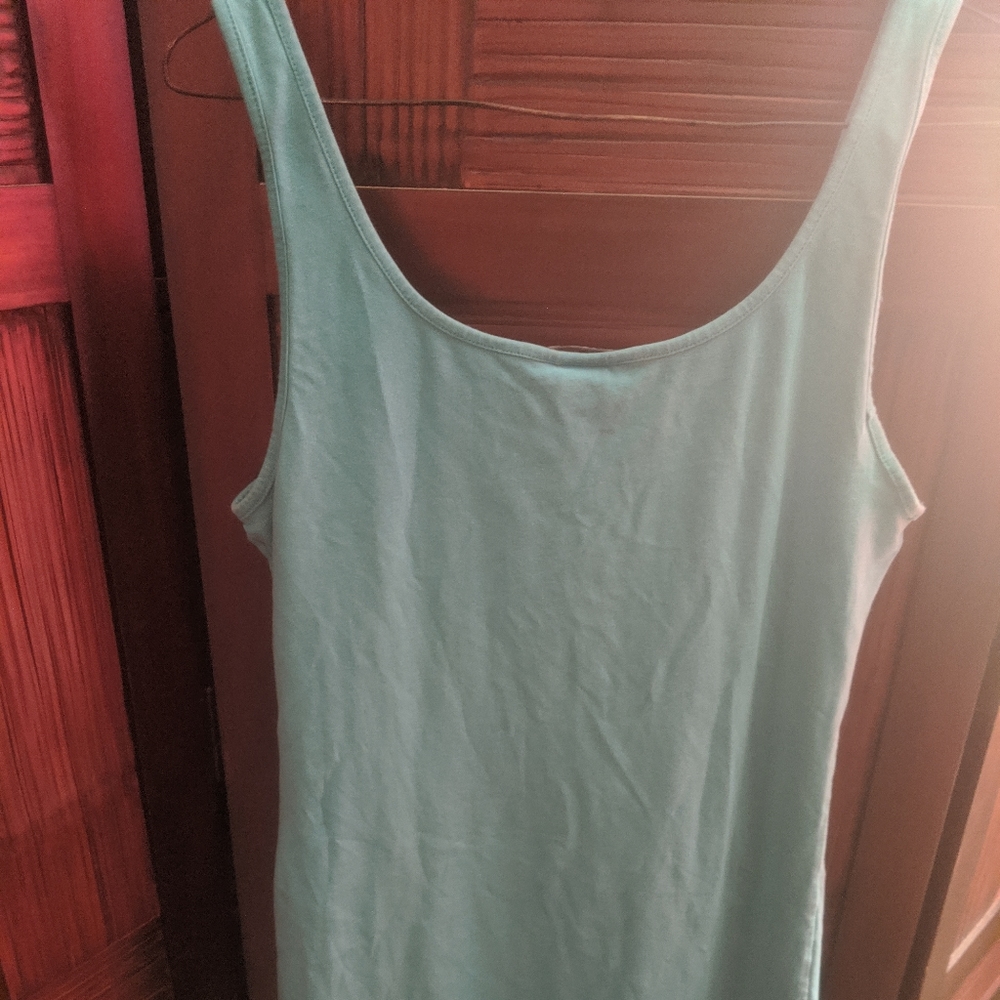 H&M Tank Top - Picture 3 of 4